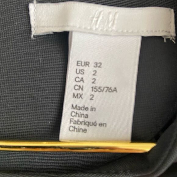 H&M Black & White Houndstooth Career Dress || size 2 - Picture 6 of 12